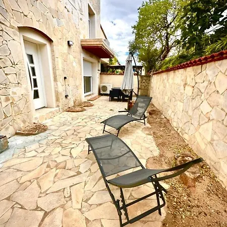 Oasis De Thau